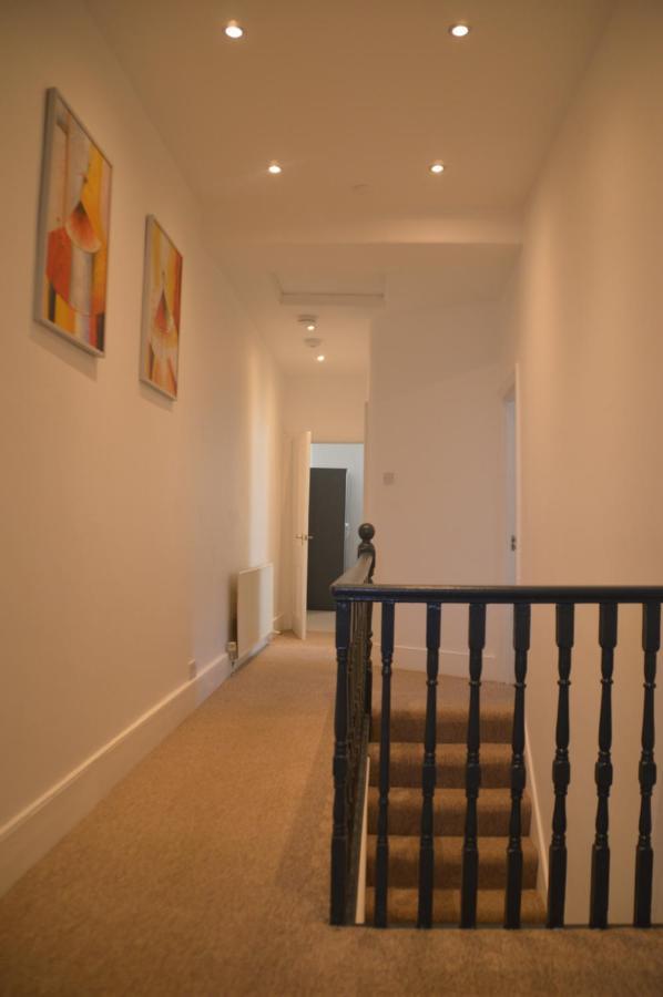 Two Bedroom Apartment In London Exterior foto